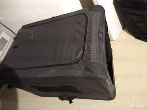 lot 758 image: Top Paw Indoor & Outdoor Portable Dog Crate
