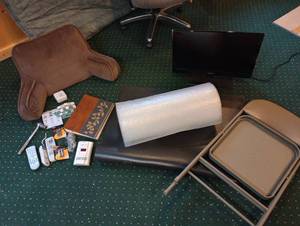 lot 789 image: Large Miscellaneous Lot - Mostly Office