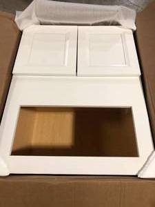 Russell 14.5 x 14.5 in. Cabinet Door Sample in Maple White by Thomasville Classic  Customer Returns See Pictures