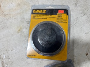 DEWALT QUICKLOAD REPLACEMENT SPOOL HEAD & 8 POLE SAW REPLACEMENT CHAIN