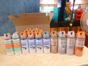 lot 44 image: 32 Cans of Spray Paint