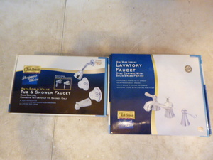 lot 52 image: 2 Oakbrook Collection Bathroom Faucets