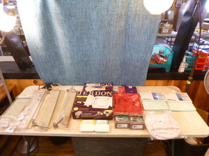 lot 68 image: Bathroom Items