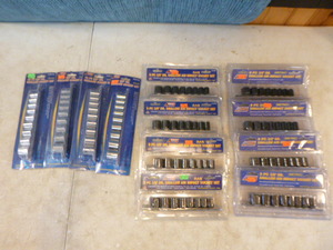 lot 75 image: Lot of Sockets