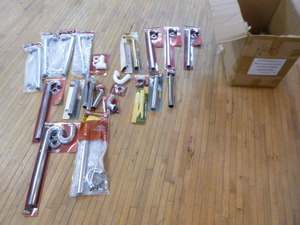 lot 79 image: Plumbing Items