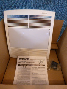 lot 83 image: Broan Fan with Light