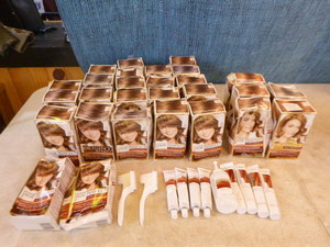 lot 93 image: 28 Boxes of LOreal Excellence Hair Dye