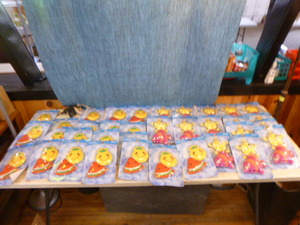 lot 119 image: Sun & Sky Dive Toys