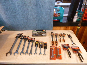 lot 133 image: Hand Tools