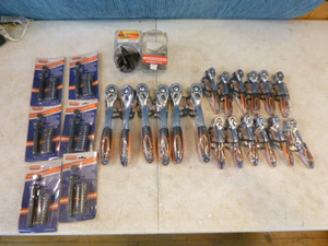 lot 162 image: Lot of Ratchet Handles