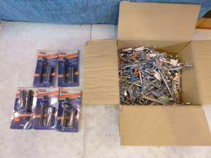 lot 164 image: 5 American Tool Exchange Offset Ratchet Sets and Wrenches