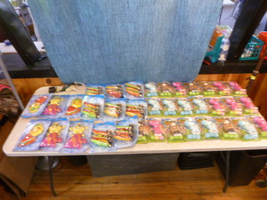 lot 185 image: Lot of Toys