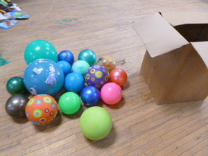 lot 187 image: Lot of Bouncing Balls
