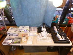 lot 188 image: Household Items