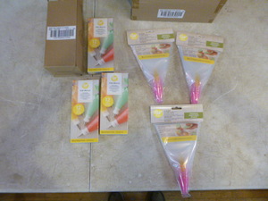 lot 218 image: Cake Decorating Tools