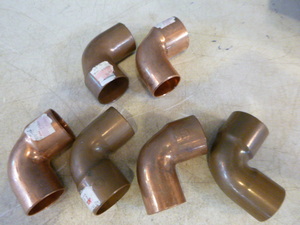 lot 263 image: 6 Copper Fittings