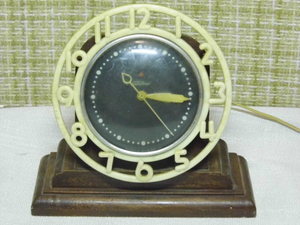 Warren Telechron Co. Clock