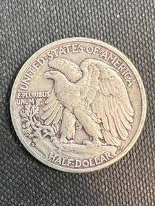 1943-D US WALKING LIBERTY HALF DOLLAR