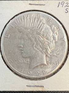1922-S US PEACE SILVER DOLLAR