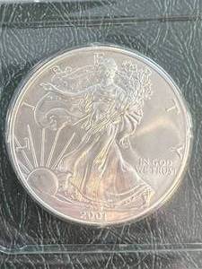 2001 AMERICAN SILVER EAGLE 1 TROY OZ .999 FINE SILVER UNC IN INFO. CASE
