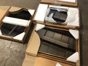 lot 21 image: Lot of Assorted Mirrors Various Models Sizes and Conditions Customer Returns See Pictures
