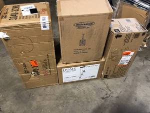 lot 50 image: Lot of Assorted Ceiling Lighting Various Models and Conditions  Customer Returns See Pictures