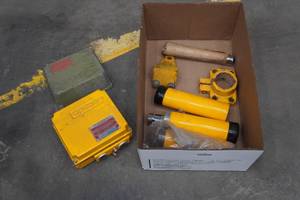 Assorted Andco Hydraulic Actuator Parts