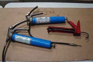 2 Macnaught K32 Grease Guns with Caulk Gun