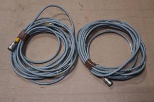 2 Signal Cables
