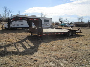 2010 Load Max 32 Gooseneck Trailer