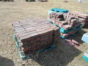 (2) Pallets Misc. Paver Blocks & Landscape Border Blocks