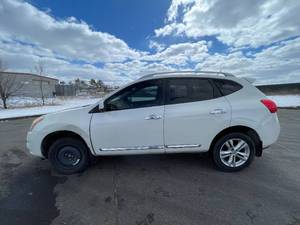 2012 Nissan Rogue SV - AWD