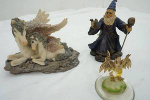 lot 21 image: Home Decor,Small Figures Wizard, Dragon, and Flying Horses