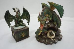 lot 22 image: Dragon Decor, Small Dragon on a trinket box, Mother Dragon Protecting her Babies
