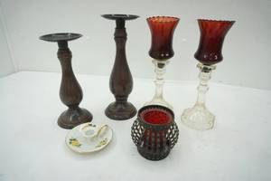 lot 59 image: Variety of Candle Stick Holders