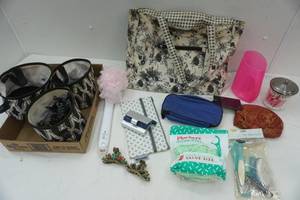 lot 72 image: Health & Beauty Bag, Bag of Dental Floss and more