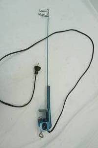 lot 103 image: Proctor cord minder