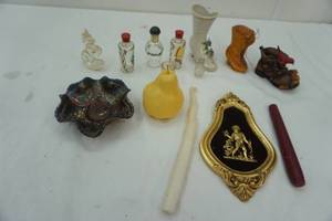 lot 162 image: Lot of Collectables, Empty Vintage perfume bottles and more