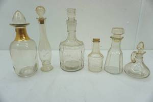 lot 170 image: Variety of Glass Liquor Decanters