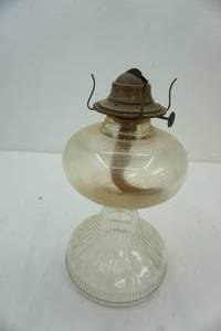 lot 174 image: Oil Lamp Base (no Chimney)