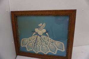 lot 189 image: Vintage Needle Artwork in Wood Frame