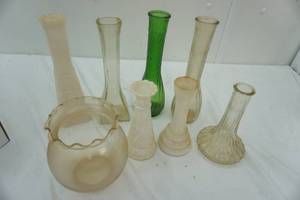 lot 217 image: Variety of Flower Vases
