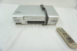 lot 222 image: Sanyo 4 Head HiFi VCR with Remote