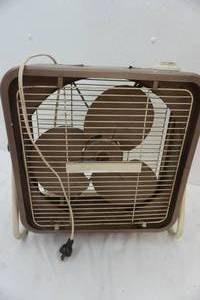 lot 248 image: Vintage Kenmore Floor Fan