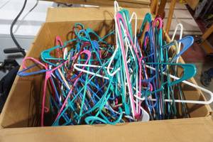 lot 276 image: Large Box full of Plastic Hangers