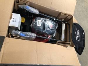 Toro 60V 21in Push Lawn Mower 4Ah Kit Customer Returns See Pictures