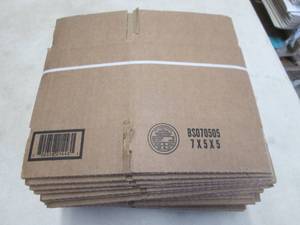 lot 23 image: 7 x 5 x 5 Inches Shipping Boxes, 25...