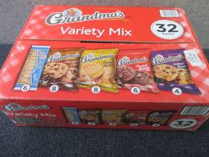 lot 88 image: 84.47 oz Box Grandmas Variety Mix ...