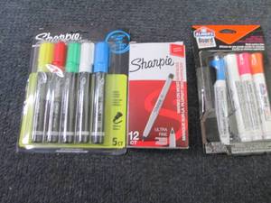 lot 118 image: Sharpie & Elmers Wet Erase Chalk Ma...