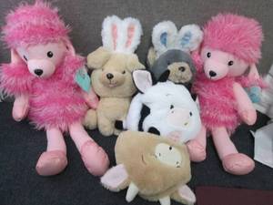 lot 173 image: 5 Plush Animals...
